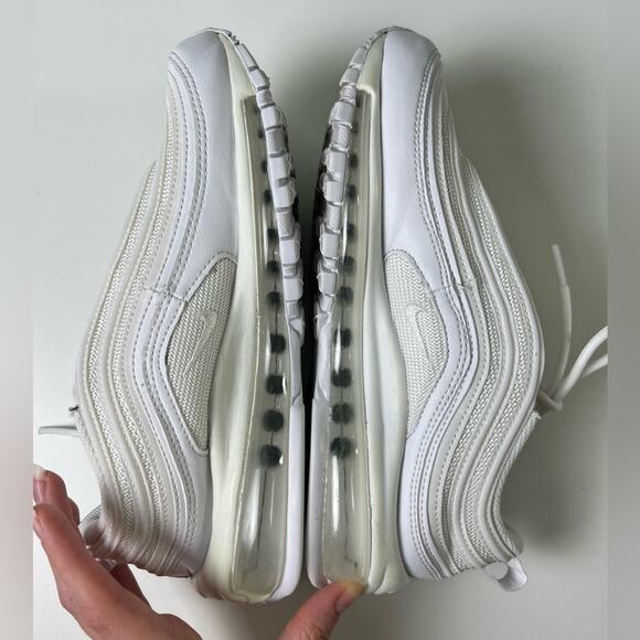 Nike Air Max 97 Triple White Ripple Cushion DH8016-100 Running Sneakers 7 - Picture 6 of 11